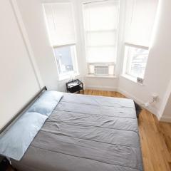 Deluxe Studio Apt Close to NYC