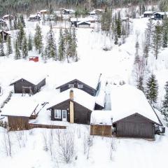 A wonderful estate of two houses for all seasons!