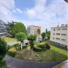 Charming Comfy Apartment in Amiens