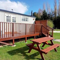 Woodpecker Shepherds Hut