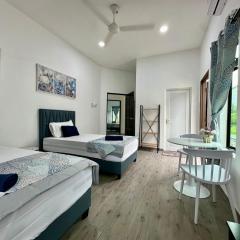 Ocean Villa, Radiant Teluk Sari