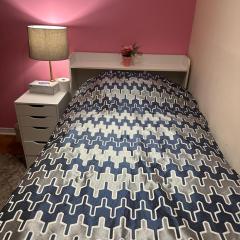 Sweet 1 bed room, for female only