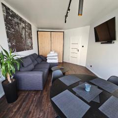 New Large Modern Apartment - City Center - 60m2 - Lift - Parking