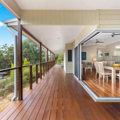 AVALON 5 STAR LUX 4 Bedroom home Kingfisher Bay Fraser Island 8 GUEST
