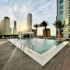 2-BDR, Dubai Marina, Canal and city view