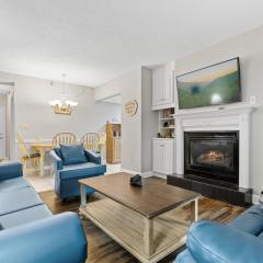 River View w Pool. Close to Many Attractions