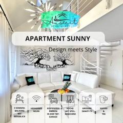Auszeit Apartment SUNNY - luxuriöse Maisonette-Wohnung mit tollem Alpenpanorama - 2 sonnige Dachterrassen, schnelles WLAN, kostenloser Tiefgaragenstellplatz, für bis zu 4 Personen