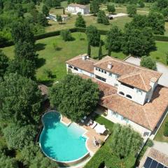 Villa LOU