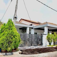 De Luma(The Rumah) @ Alma 8 bedroom/8 bathroom