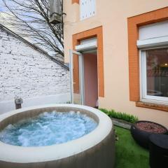 LOVE ROOM with jacuzzi and beautiful terrace