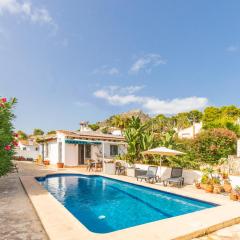 Villa con piscina en Moraira a 300 metros de la Playa