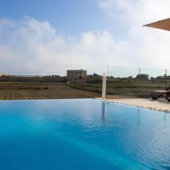 Kenn Gozitan villa and pool - Happy Rentals