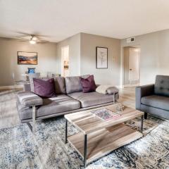 Blueground Palo Alto balcony nr shops dining SFO-1710