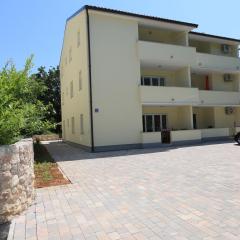 Apartments Saramandic