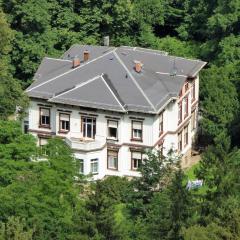 Moderne Ferienwohnung in historischer Villa am Rande des Thüringer Waldes