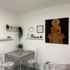 Neues schönes Studio, zentral & direkt an der Rems
