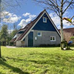 Ferienhaus in Anjum mit Garten und Terrasse