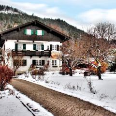 Ferienwohnung in Garmisch-Partenkirchen mit Terrasse - b60502