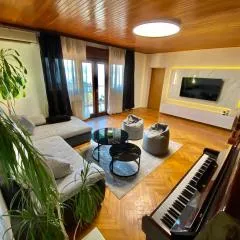 SLAVANTE RESIDENCE