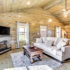 Cozy Mississippi Cabin with Covered Porch and Grill!