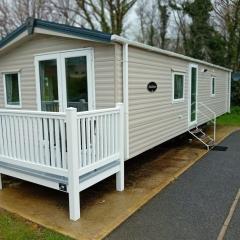 Delightful Modern Two Bedroom Static Caravan