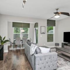 Fresh New Townhome - Sleeps 6