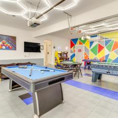 Hot Tub! Family Tobyhanna Getaway 12 Mi to Slopes