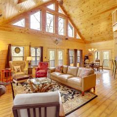 Spacious and Secluded Cabin about 25 Mi to Bentonville!