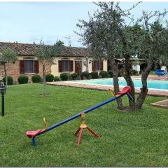 Ebenerdiges Ferienhaus im Herzen der Toskana mit Garten und Pool