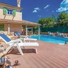 Geräumige, topmoderne Ferienvilla mit eigenem Pool