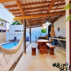 Casa Confortável com Piscina Privativa no Mundaí