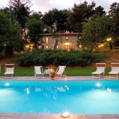 Wunderschönes Ferienhaus in Poppi mit Privatem Pool