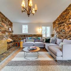 Pet-Friendly Sierra Valley Escape with Fireplace!