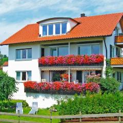 Haus-Kees, Kressbronn am Bodensee -Ferienwohnung 1 - Sicht auf Bodensee und Berge