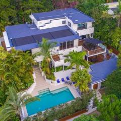Peregian Beach Holiday House & Resort Pet Friendly