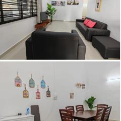 Favourite Homestay Melaka -8Pax,4BR,4Bath