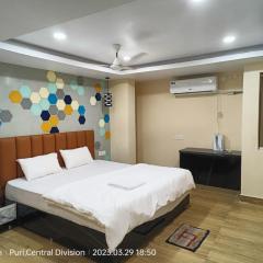 Hotel Santosh Inn Puri - Jagannath Temple - Lift Available - Fully Air Conditioned