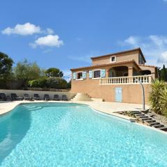 Villa with heated pool jacuzzi sports field and stunning views