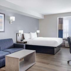 Microtel Inn & Suites by Wyndham Kanata Ottawa West