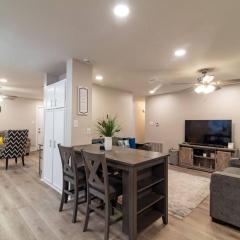 Chic & Spacious 3BR2BA Home in Pecan Lake