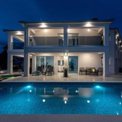 Luxury Villa Harmonia