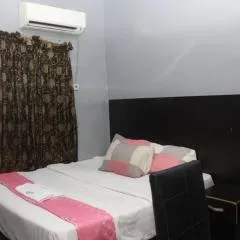 D'Island hotel and club