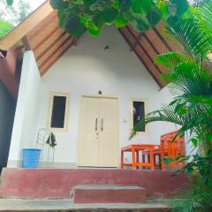 Putri Nyale Bungalow