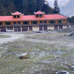 Kaghan Hills Resort