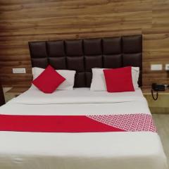 OYO Hotel Cloud 9