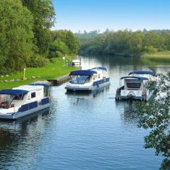 Houseboat on the Peene in Demmin