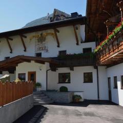 Großzügiges Ferienhaus in Umhausen mit Garten, Grill und Terrasse