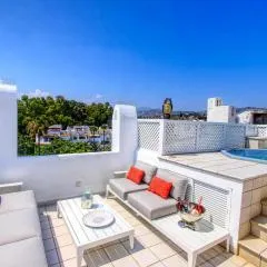 1080 Beachfront Penthouse 3 floors jacuzzi 2 pools wifi roof terrace
