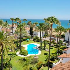 1176 beach front 2 pools bahia