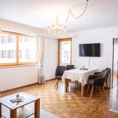 アパートメント 30（Apartment Chesa Sur Ova 30 by Interhome）